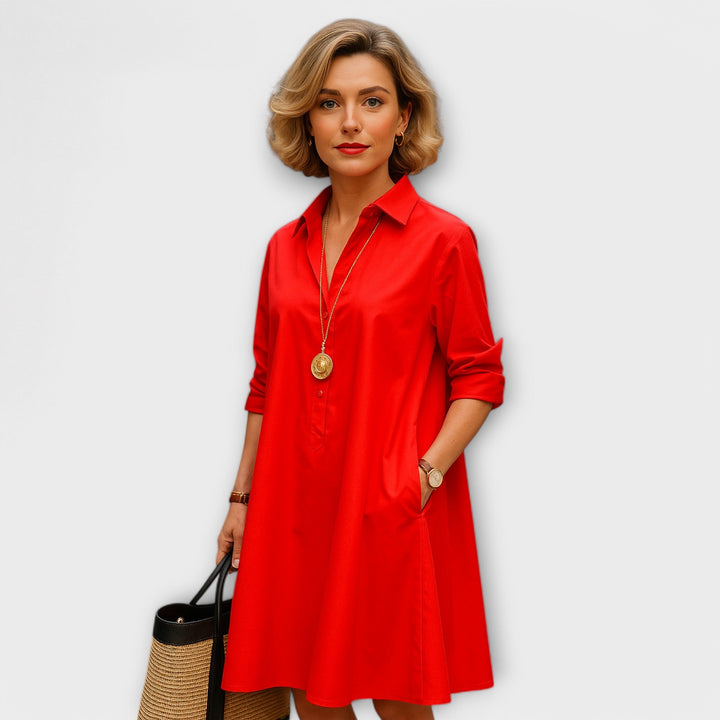 Modernes Hemdkleid mit Krage und Dreiviertelärmäl