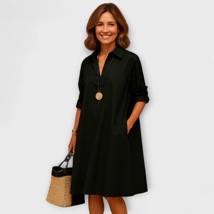 Modernes Hemdkleid mit Krage und Dreiviertelärmäl