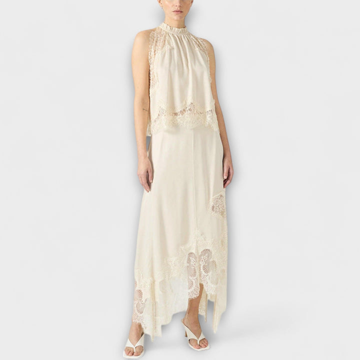 Kaia - Satinbluse mit Spitzenbesatz und plisierte Ausschnitt im Set