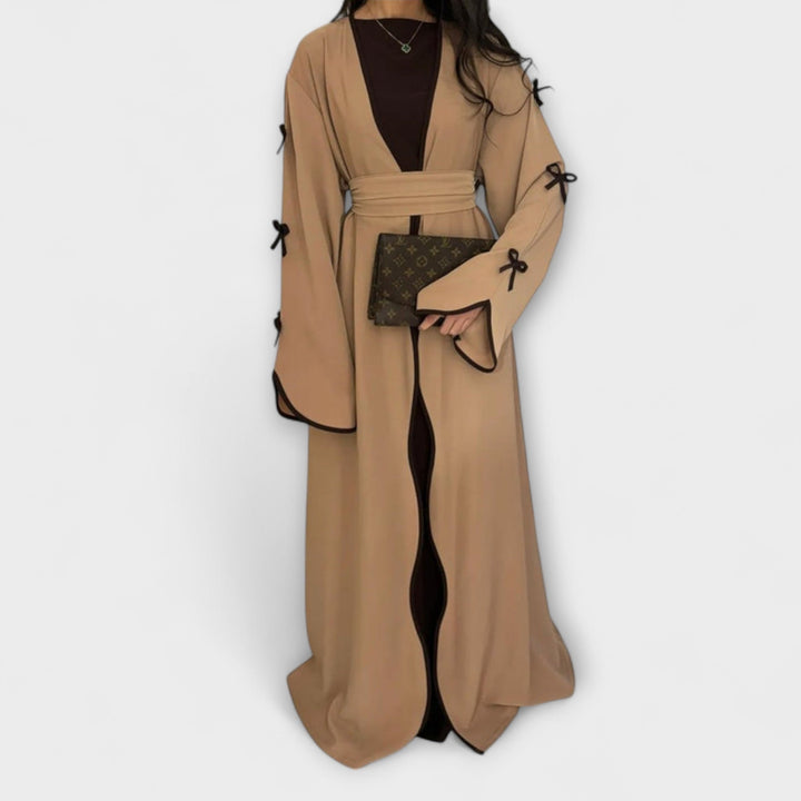 Jasmin - Schickes Cardigan- und Kleid-Duo mit Schleifenverzierung