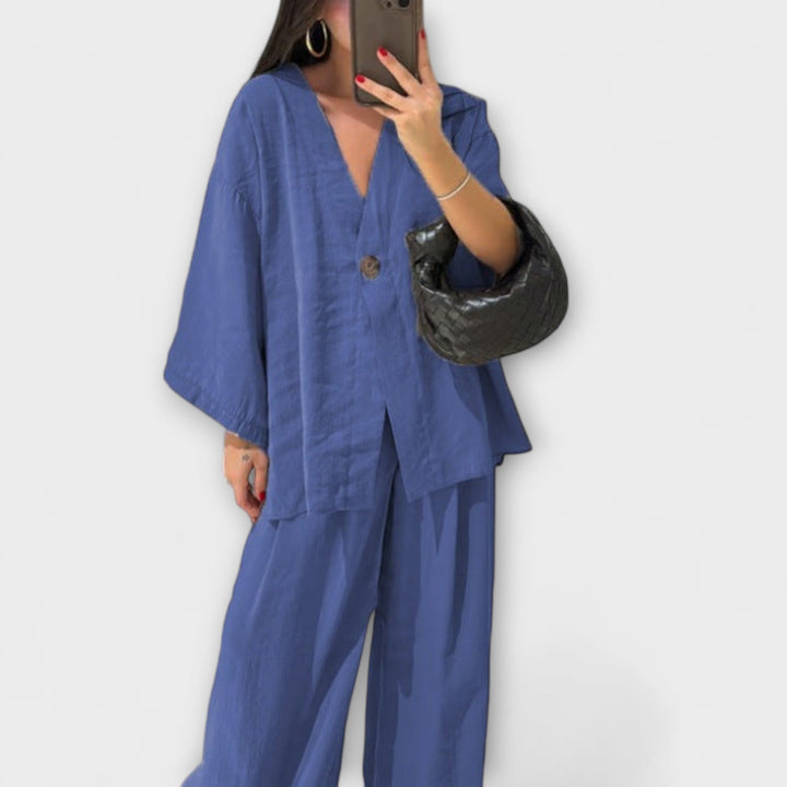 Jacqueline - Lässigs V-Ausschnitt Top und Hose Duo