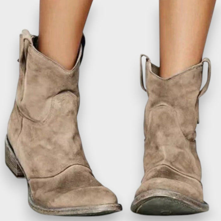 Therese | Zeitlose Stiefeletten