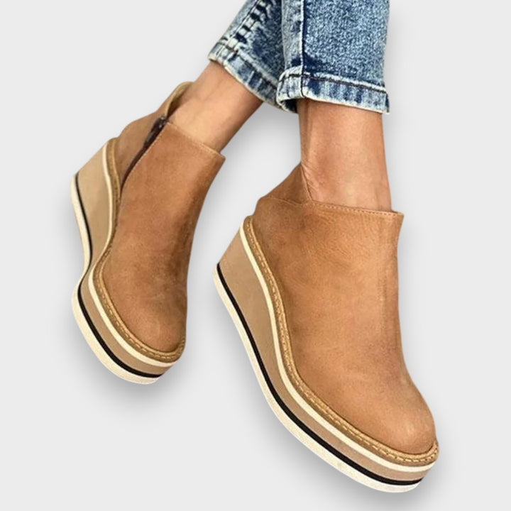 SOLVINA | Elegante wasserdichte Stiefel