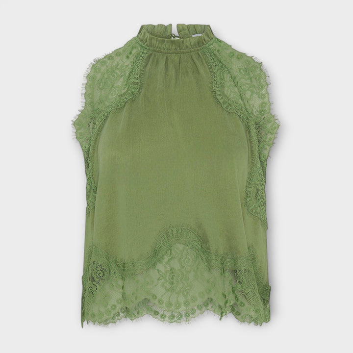 Kaia - Satinbluse mit Spitzenbesatz und plisierte Ausschnitt im Set