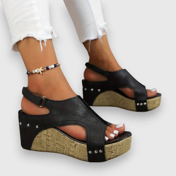 Mia – Vintage Plateau-Sandale
