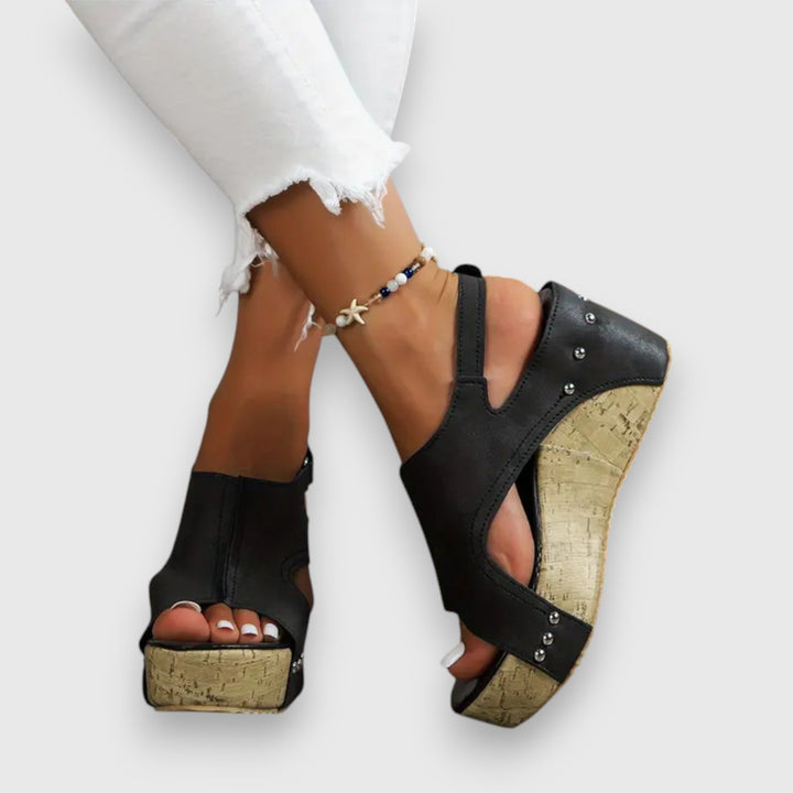 Mia – Vintage Plateau-Sandale