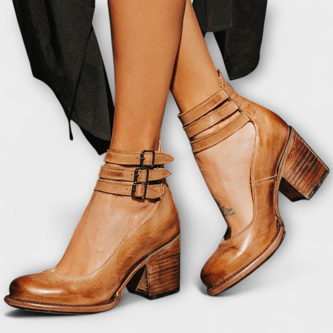 Bella – Bequemer und stilvoller orthopädischer Schuh