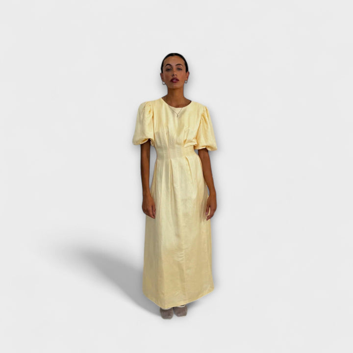 Josephine - Buttergälbs Maxichleid mit luftigem Design