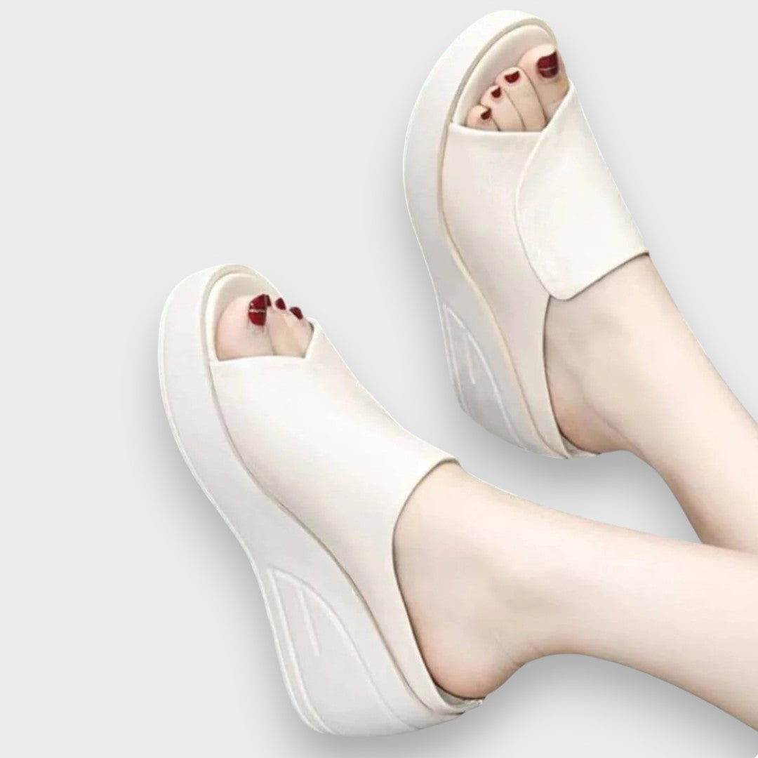 Elisa | Orthopädische Slipper Keilsandalen