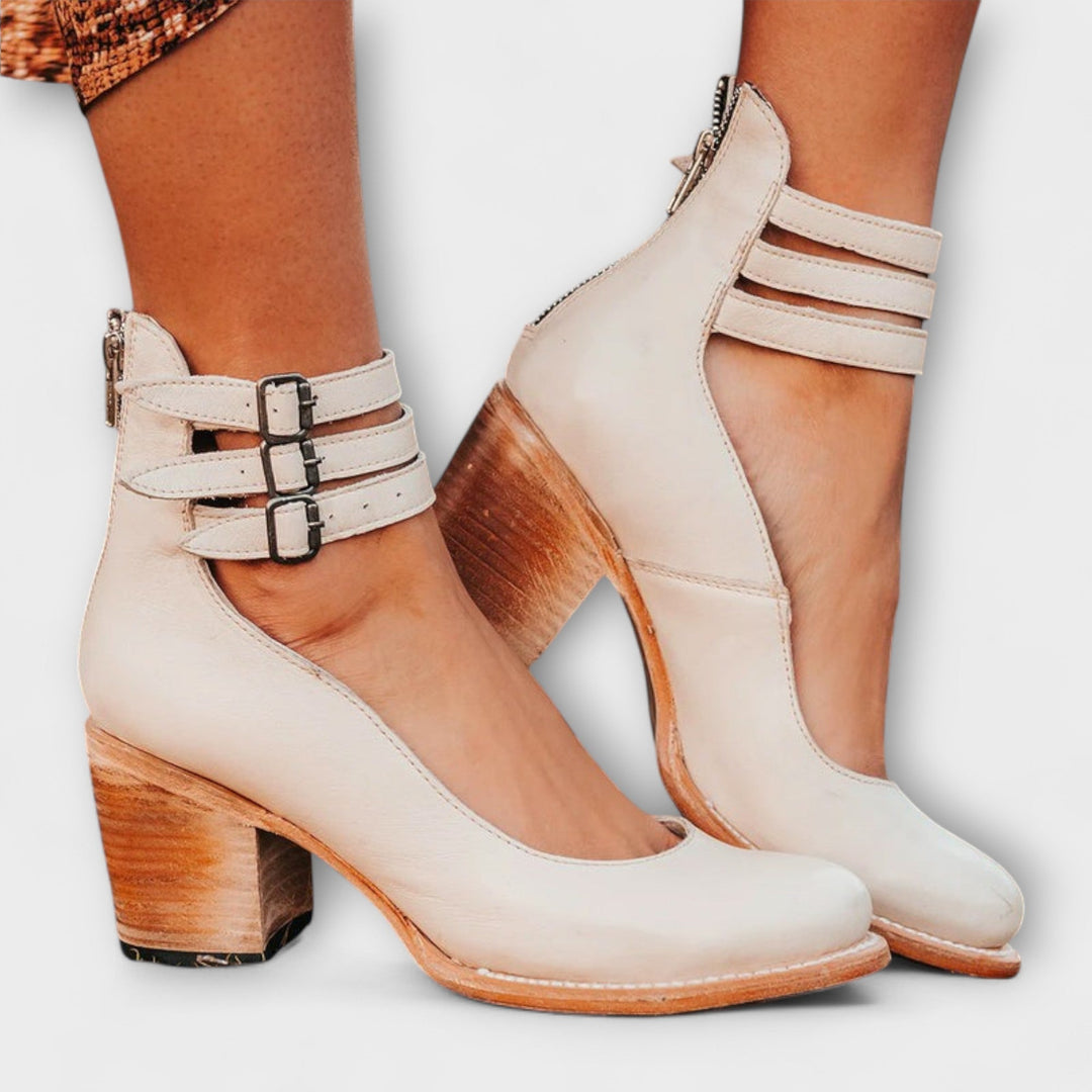 Bella – Bequemer und stilvoller orthopädischer Schuh
