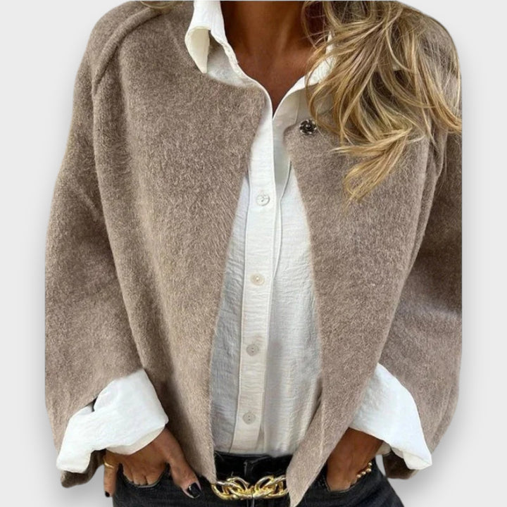 Ilse | Kurze Jacke mit elegant ausgestellten Ärmeln
