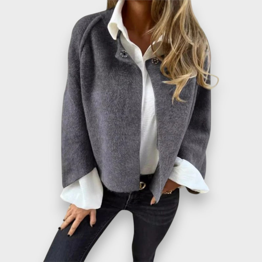 Ilse | Kurze Jacke mit elegant ausgestellten Ärmeln