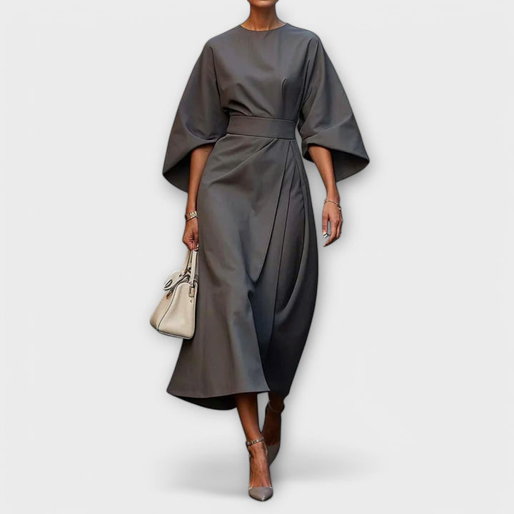 Sonia - Es elegants Kleid mit Ärmlen