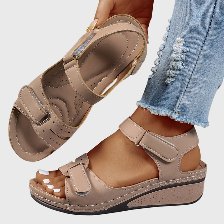 Célima | Trendige orthopädischi Sandale