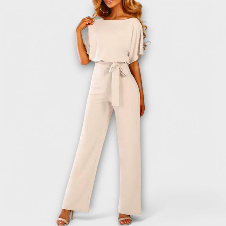 Schlichter und stylisher Jumpsuit