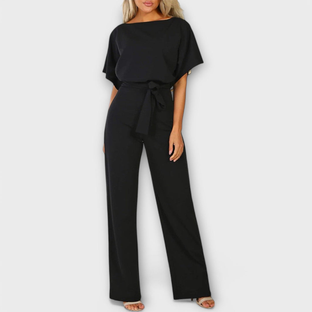 Schlichter und stylisher Jumpsuit