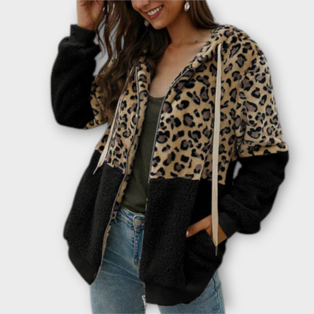 Lea - Fleece-Kapuzenpullover mit Leo-Design