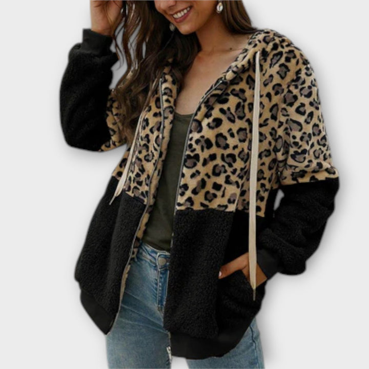 Lea - Fleece-Kapuzenpullover mit Leo-Design