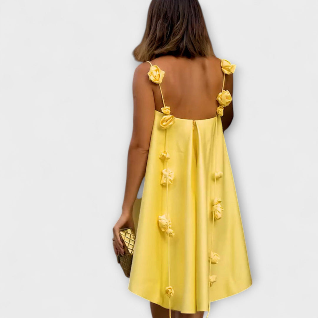 Jordan - Stilvolles, trägerloses Minichleid mit floralem Print