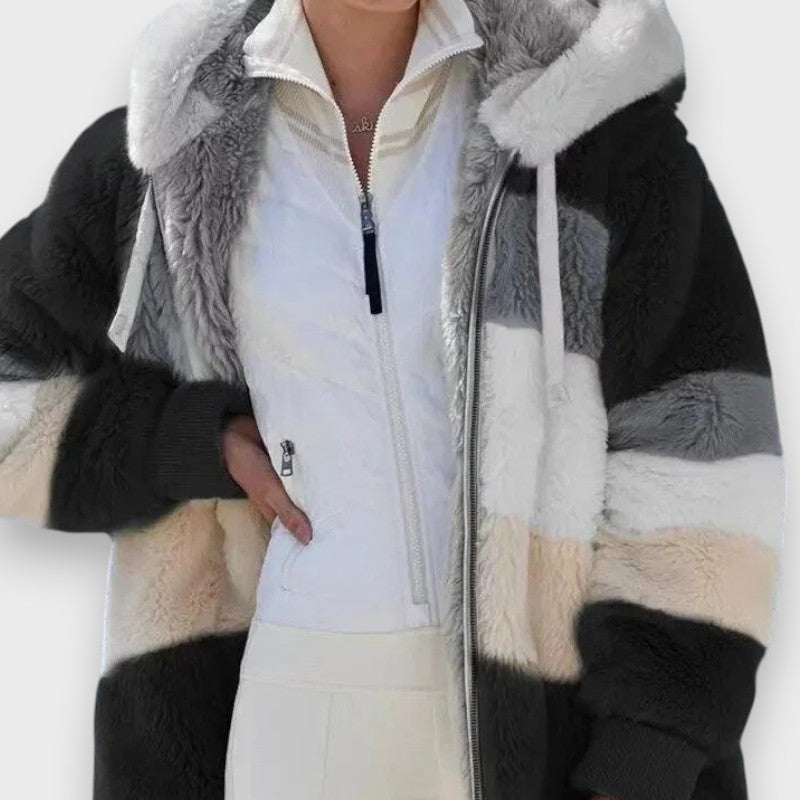 Astrid | Winterjacke mit Kapuze und Reissverschluss