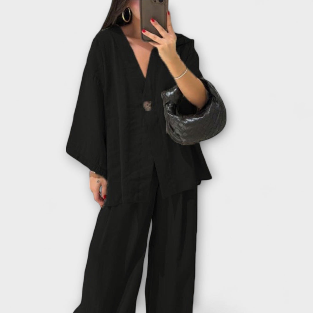 Jacqueline - Lässigs V-Ausschnitt Top und Hose Duo