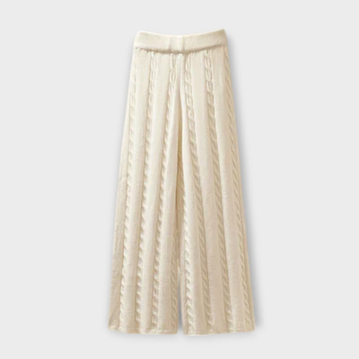 Lucy - Gmüetlichs & lässigs Set