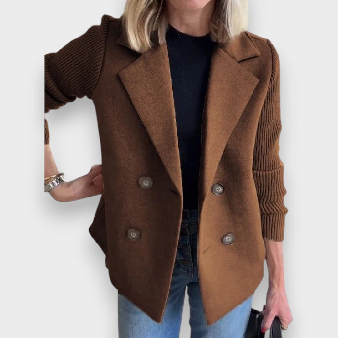 Amora | Elegante Strickjacke mit Ärmeln