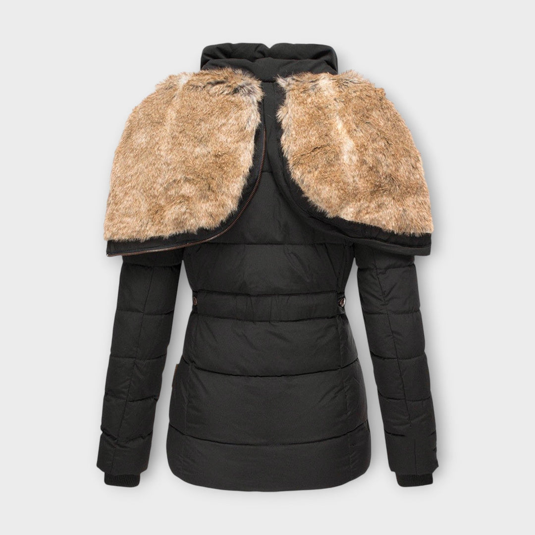 Emine – Kuscheligi Fell-Futter Jacke