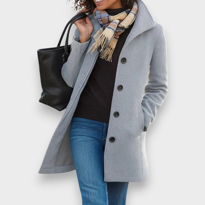 Carla | Klassischer Mantel mit eleganten Knöpfen