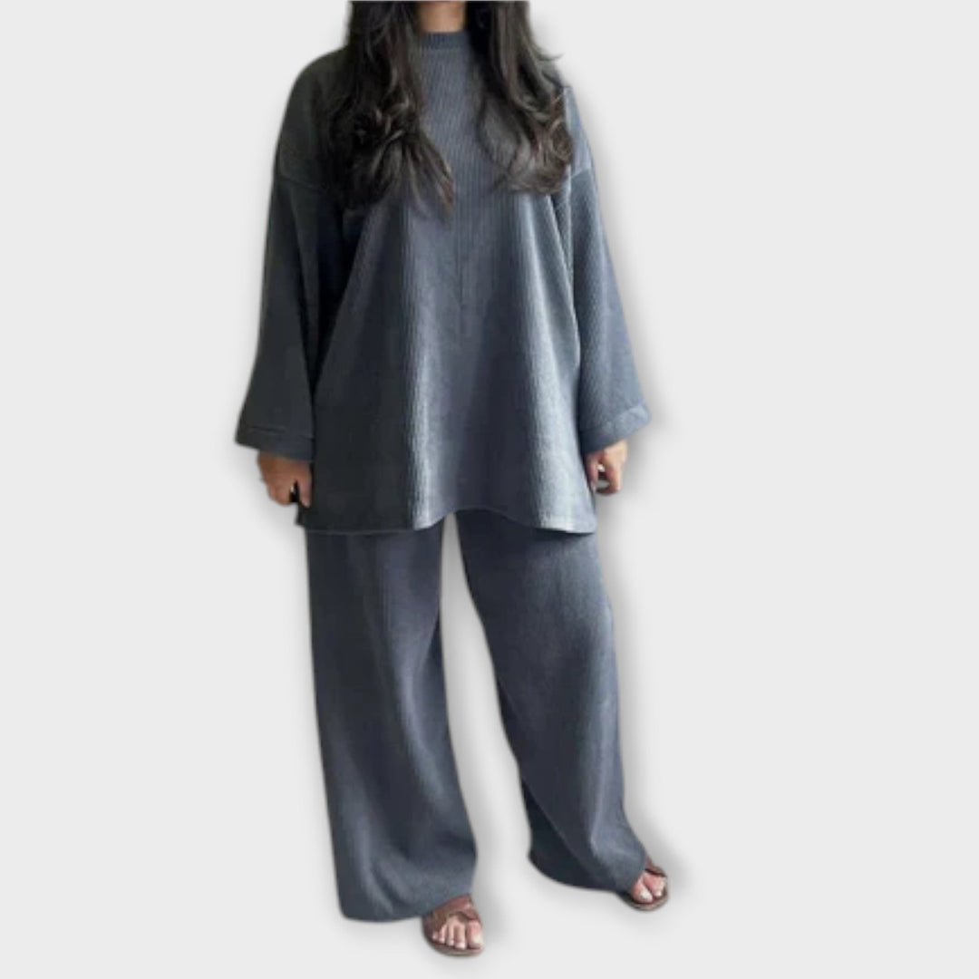 Ingrid - Set in Übergrösse - Rippenstil