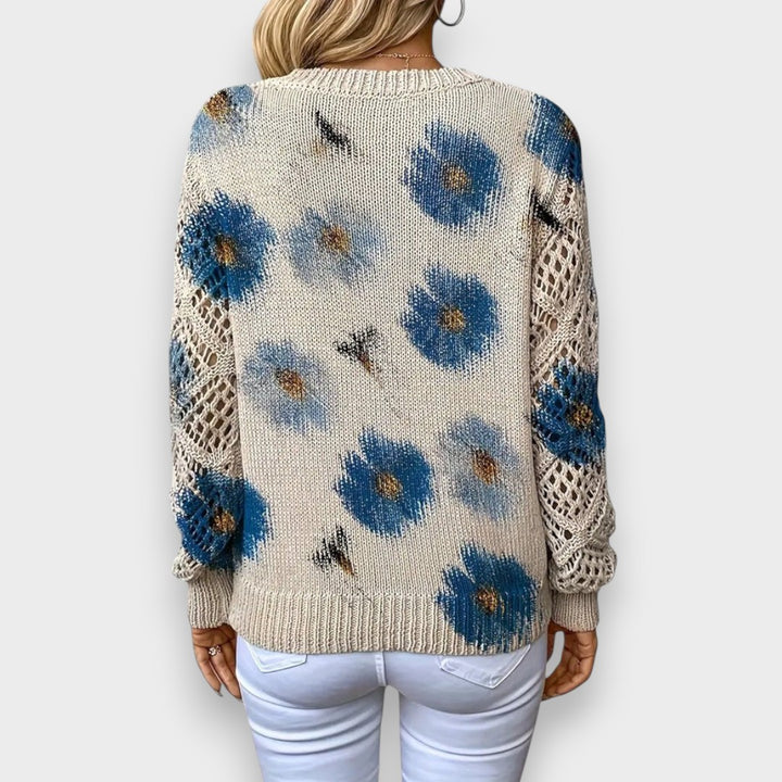 Carina | Zarter Blumenpullover