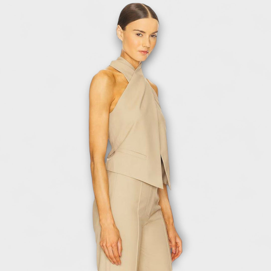 Juni – Crisscross Halter Neck Tanktop