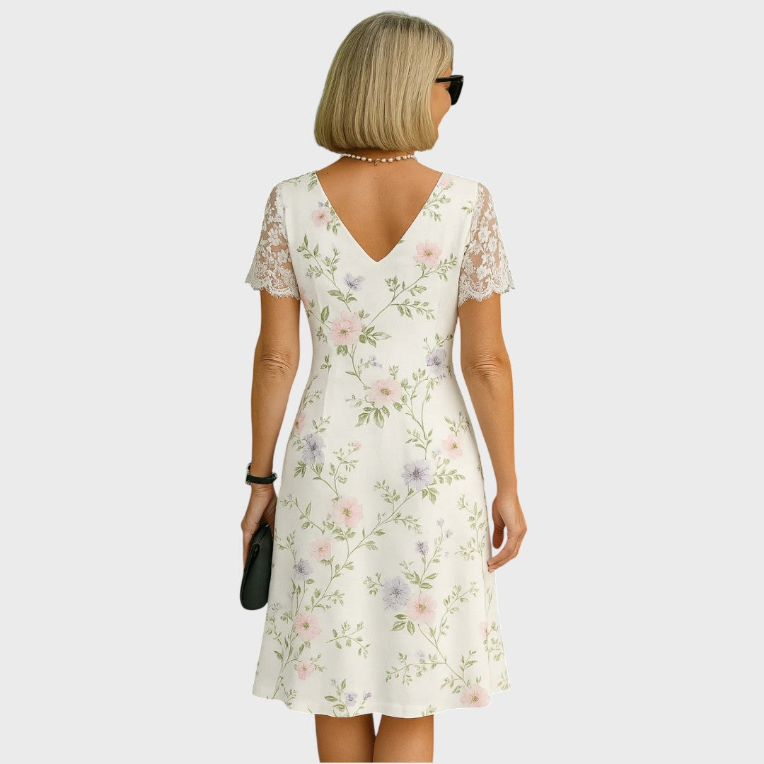 Laura | Bequems Midi-Chleid mit Spitzedetails